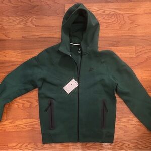 NWT Nike Tech Fleece Full Zip Windrunner Hoodie ***SOLD DO NOT BUY PLEASE!!!